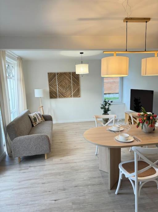 2,5 Zimmer Ferienwohnung Fehmarn Mit Eigenem Parkplatz Exterior photo